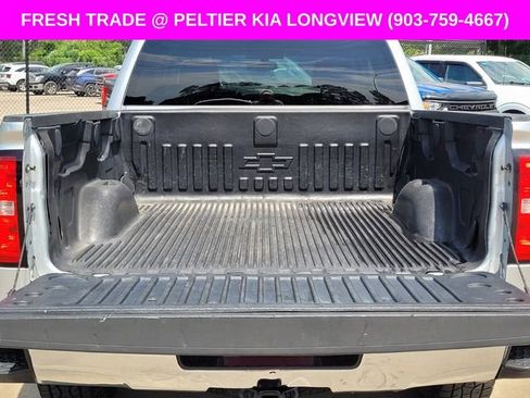 Used 2018 Chevrolet Silverado 1500 LT w/ Texas Edition RWD image 9