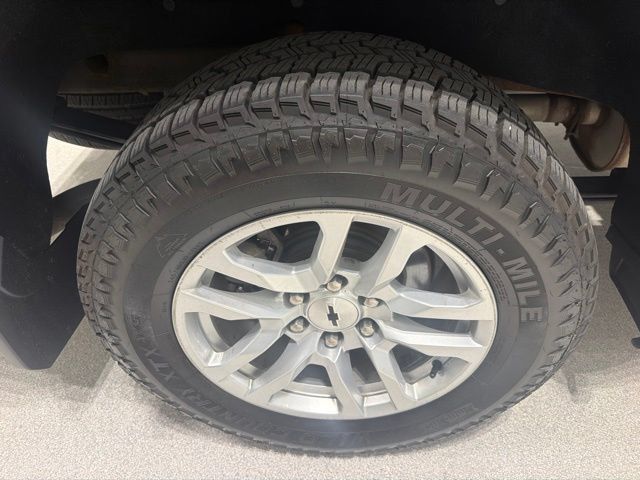 Used 2019 Chevrolet Silverado 1500 RST w/ All-Star Edition AWD/4WD image 7