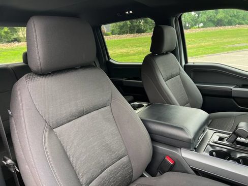 Used 2025 Ford F150 XLT w/ Equipment Group 301A Standard AWD/4WD image 39