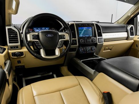 Used 2021 Ford F250 Lariat w/ Lariat Value Package image 38