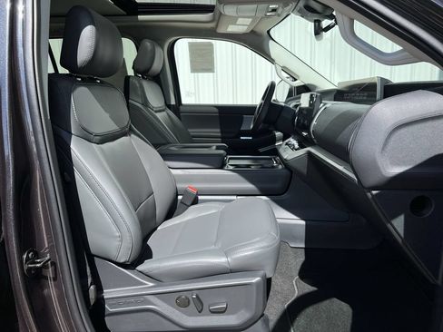 New 2026 Ford Expedition Active RWD image 26