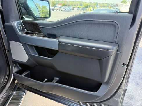 Used 2022 Ford F150 Lariat AWD/4WD image 13
