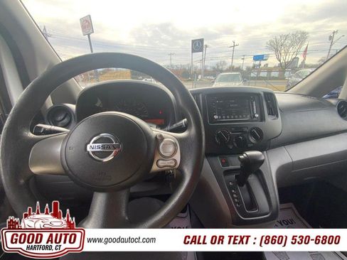 Used 2017 Nissan NV200 S w/ Cruise Control Package image 12