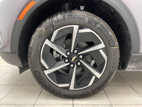 New 2026 Chevrolet Equinox EV LT AWD/4WD image 8