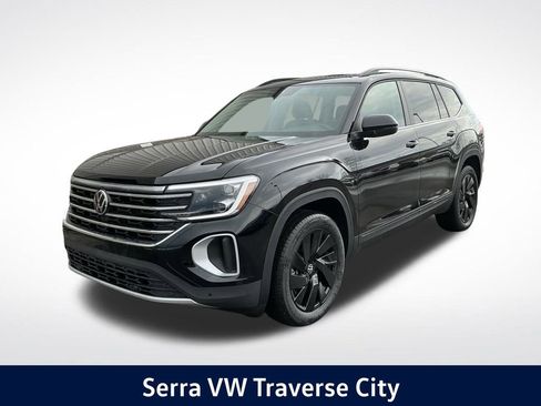 New 2026 Volkswagen Atlas SE AWD/4WD image 1