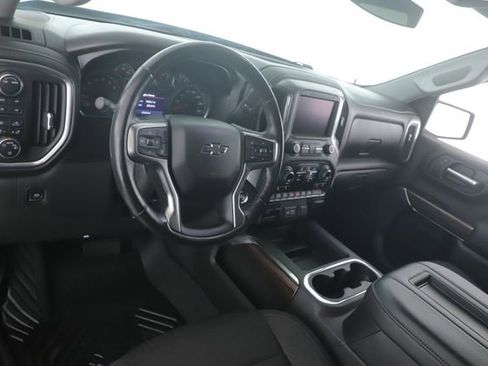 Used 2020 Chevrolet Silverado 1500 LT Trail Boss image 17