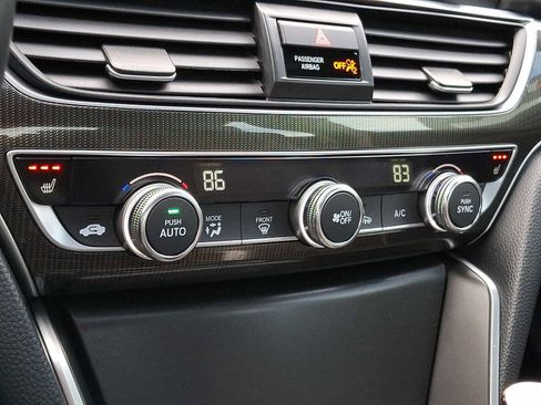 Used 2019 Honda Accord Sport image 15