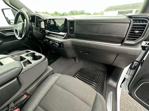 Used 2026 Chevrolet Silverado 2500 LT AWD/4WD image 25