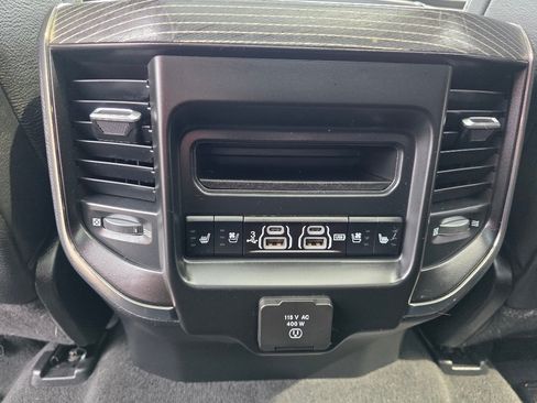 Used 2019 RAM 1500 Limited AWD/4WD image 25