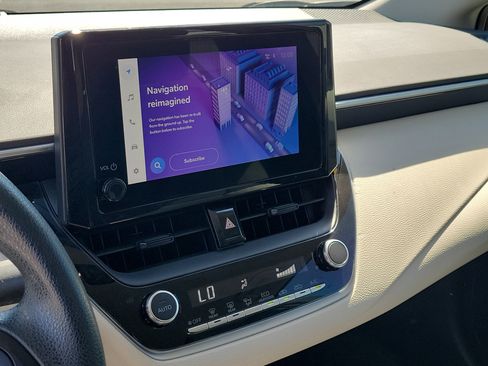 Certified 2023 Toyota Corolla LE image 28