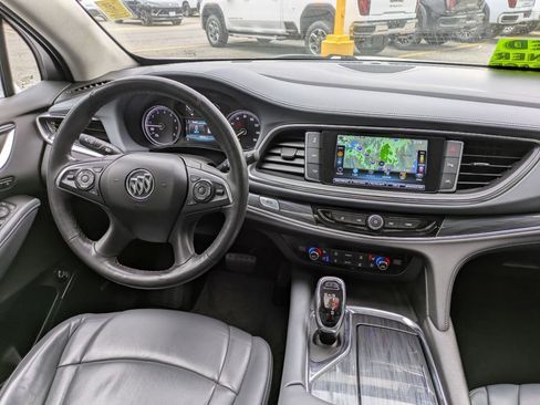 Used 2018 Buick Enclave Premium w/ Trailering Package AWD/4WD image 15