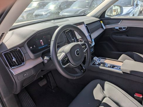 New 2026 Volvo XC90 B5 Core AWD/4WD image 10