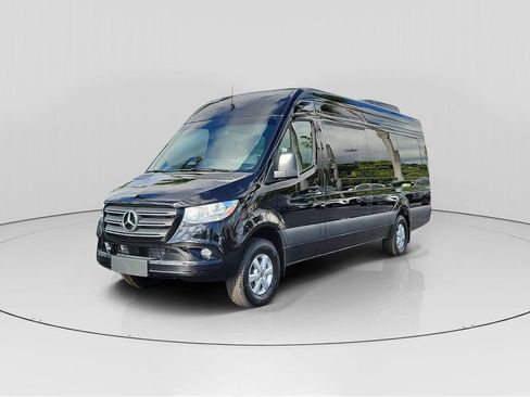 New 2025 Mercedes-Benz Sprinter 2500 image 3