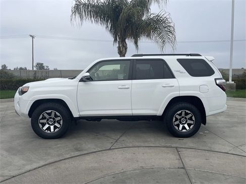 Used 2021 Toyota 4Runner TRD Off-Road Premium image 5