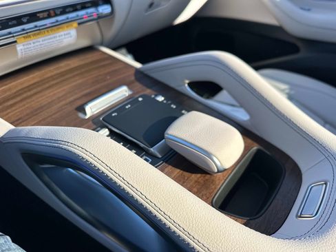 New 2026 Mercedes-Benz GLE 350 4MATIC image 28