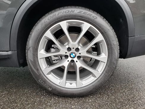 Used 2026 BMW X5 xDrive40i w/ Climate Comfort Package AWD/4WD image 28