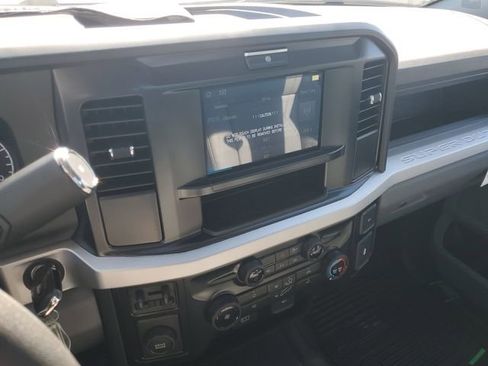 New 2025 Ford F450 XL w/ XL Chrome Package image 15