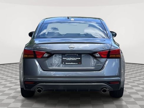 Certified 2024 Nissan Altima 2.5 SV w/ SV Premium Package AWD/4WD image 6