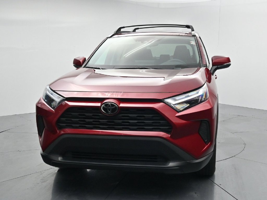 Used 2023 Toyota RAV4 XLE w/ Convenience Package AWD/4WD image 3