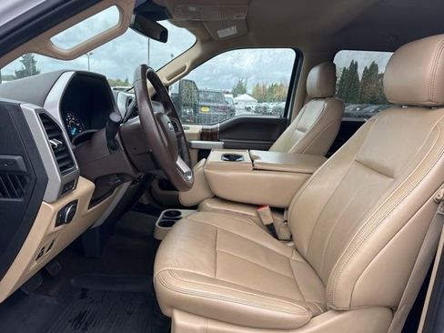 Used 2019 Ford F150 Lariat image 21