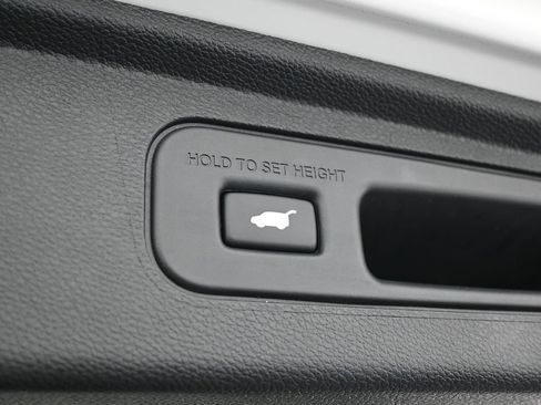 Used 2025 Honda Odyssey Elite image 42