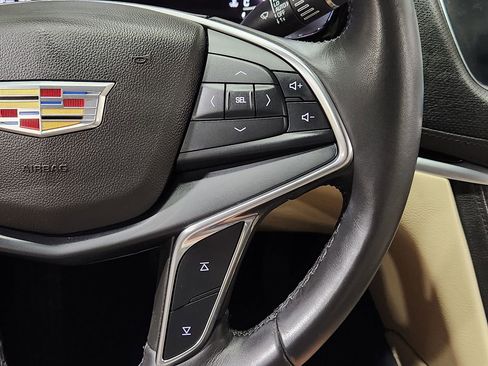 Used 2018 Cadillac XT5 Premium Luxury FWD image 51