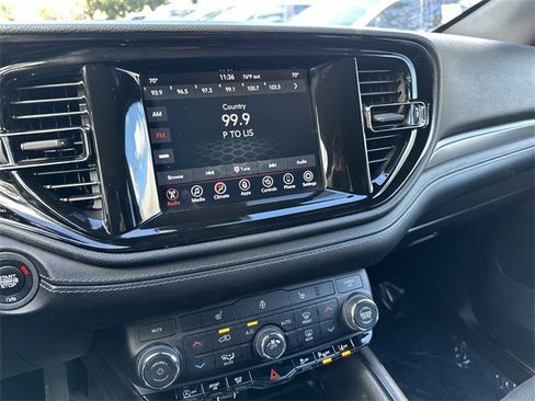 Used 2022 Dodge Durango GT image 12