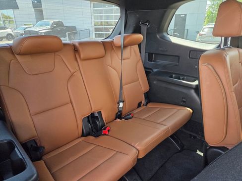 Used 2023 Kia Telluride EX X-Line AWD/4WD image 30