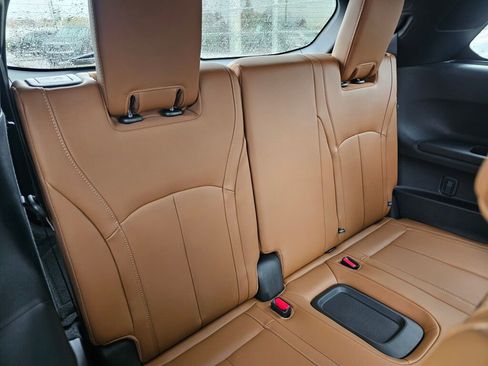 New 2026 INFINITI QX60 Autograph image 17