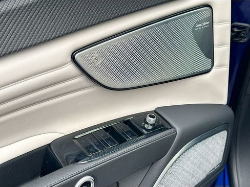 Used 2023 Maserati Grecale Modena image 19