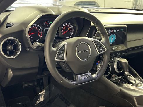 Used 2017 Chevrolet Camaro LT w/ RS Package image 23