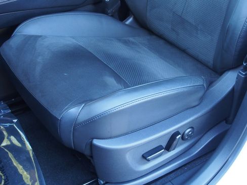 Used 2023 Nissan Ariya FWD image 17