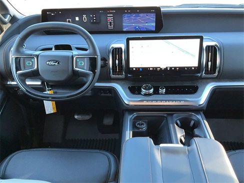 New 2025 Ford Expedition Tremor image 12