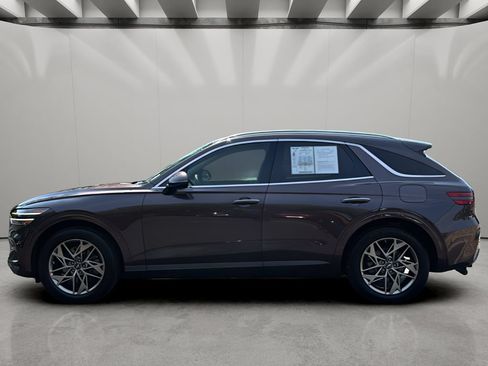 Used 2022 Genesis GV70 2.5T w/ Advanced Package AWD/4WD image 2