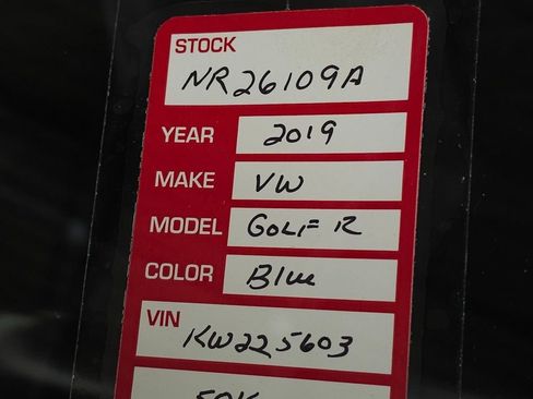 Used 2019 Volkswagen Golf R 4-Door image 31