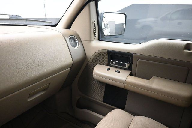 Used 2006 Ford F150 XLT RWD image 8
