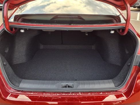 New 2026 Nissan Sentra SV w/ SV Convenience Package FWD image 10