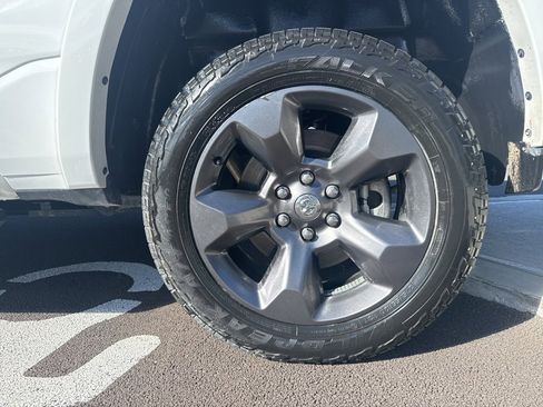 Used 2023 RAM 1500 Big Horn image 10