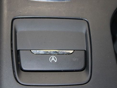 Used 2022 Ford Edge SE w/ Black Appearance Package image 48