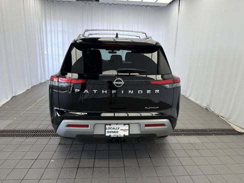 Used 2025 Nissan Pathfinder Platinum w/ Cargo Package FWD image 5