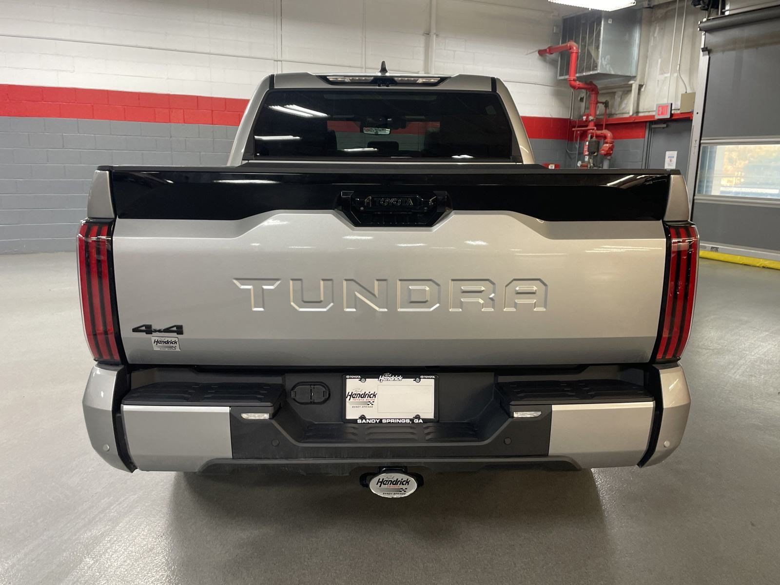 New 2024 Toyota Tundra Platinum AWD/4WD image 8