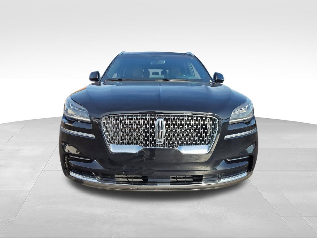Used 2023 Lincoln Aviator Reserve w/ Equipment Group 201A AWD/4WD image 8