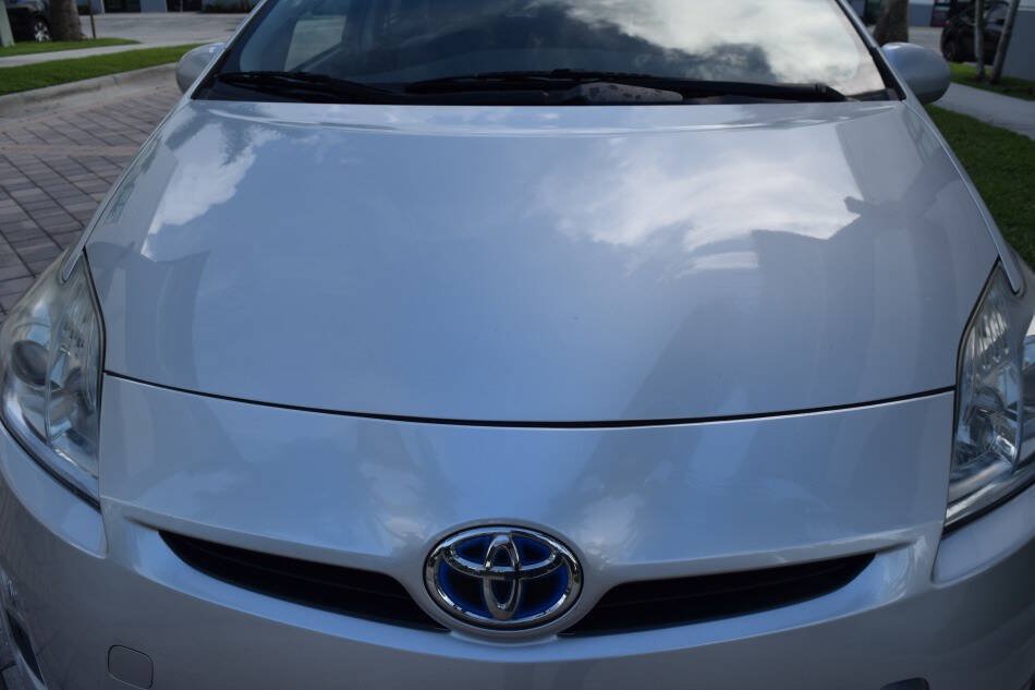 Used 2010 Toyota Prius Two w/ Preferred Accessory Pkg FWD image 14