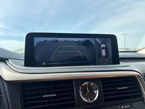 Used 2022 Lexus RX 350L FWD w/ Premium Package image 23