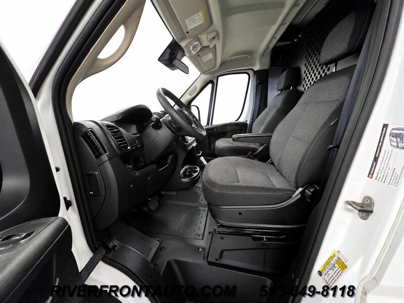 Used 2025 RAM ProMaster 2500 w/ U-Haul Equipment Group FWD image 7