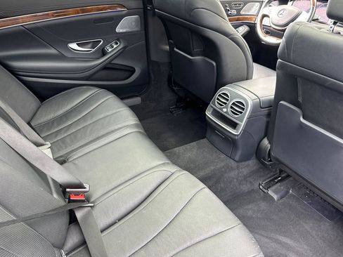 Used 2015 Mercedes-Benz S 550 Sedan image 31