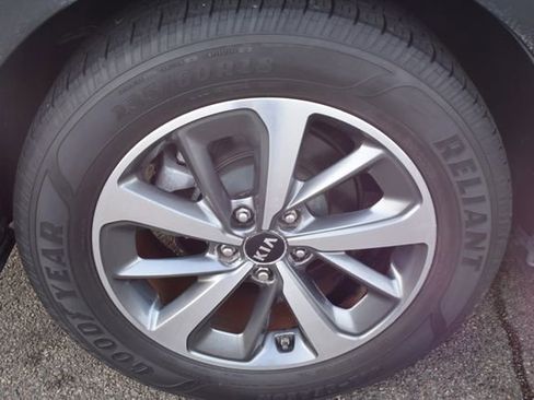 Used 2019 Kia Sorento EX w/ EX Touring Package image 52