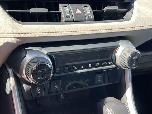 Used 2019 Toyota RAV4 Limited w/ All Weather Liner Package AWD/4WD image 15