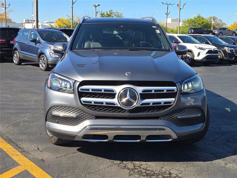 Used 2021 Mercedes-Benz GLS 450 4MATIC image 4