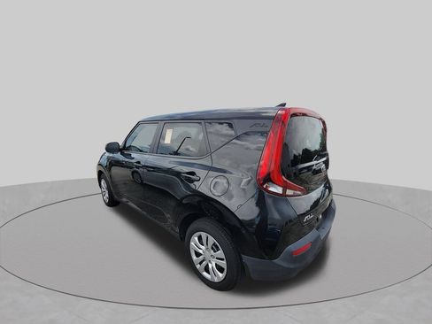 Used 2020 Kia Soul LX FWD image 5